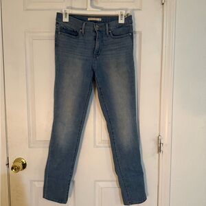 Levi's Light Blue Women's Skinny Jeans